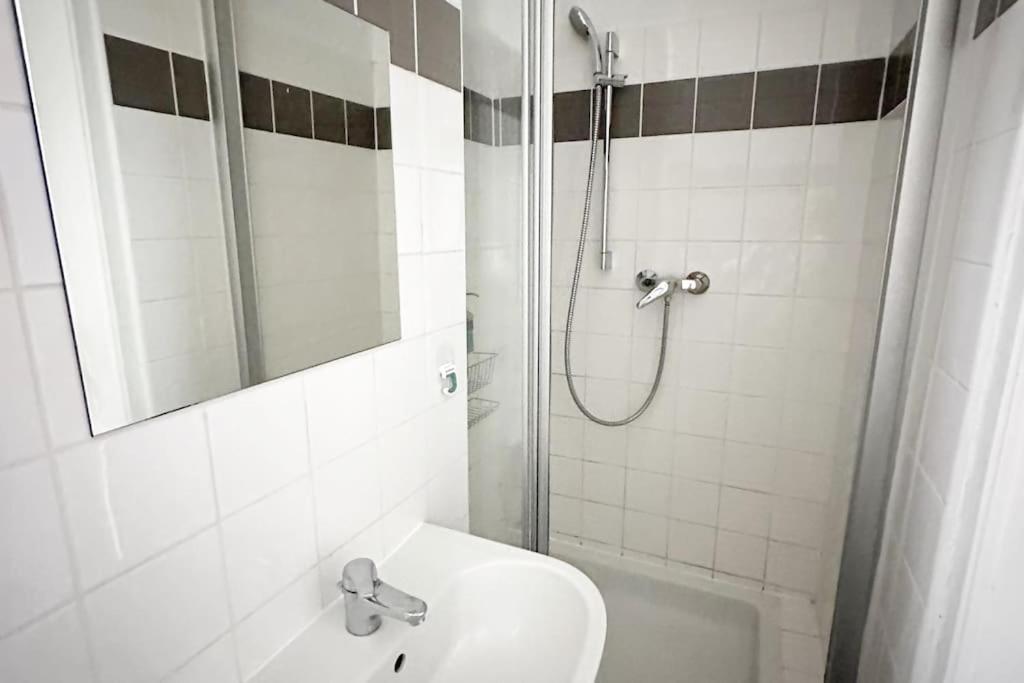 Ruhige & Grosse Altbauwohnung 7Min Zum Zentrum 비엔나 외부 사진